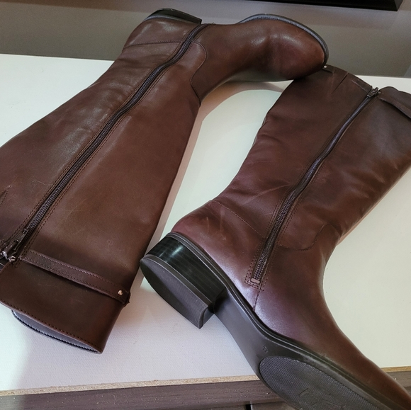 Ralph Lauren Leather Boots - Picture 2 of 12